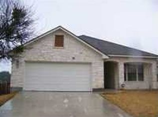 106 Cailin Ct, Burnet, TX 78611
