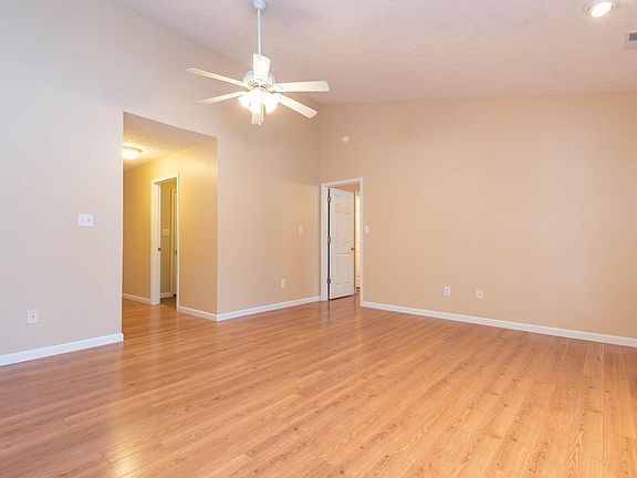 4th image of 5393 N Hanna Ct