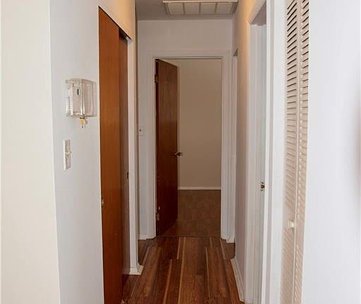 4th image of 238 Estonia Dr