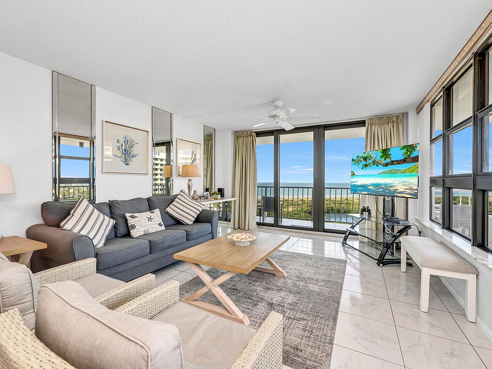 1st image of 320 Seaview Ct APT 1503