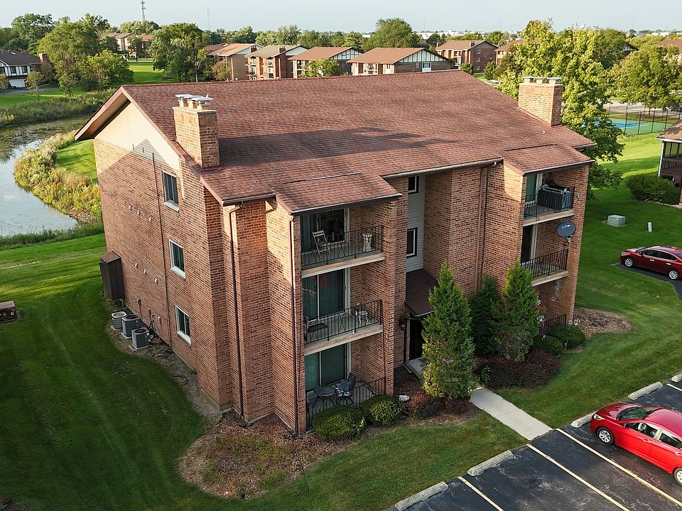 1st image of 9900 Treetop Dr APT 2E