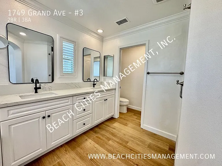 1749 Grand Ave #3 — Photo 32