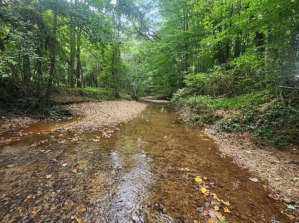 407 Seminole Dr, Simpsonville, SC 29680