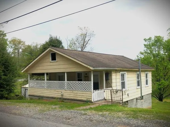 152 Old Court St, Fayetteville, WV 25840