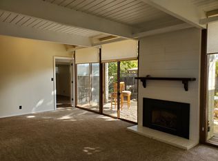 623 Wakerobin Ln, San Rafael, CA 94903