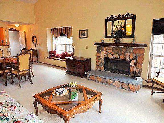 4th image of 5105 Forest Point Dr