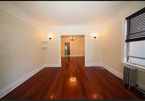 5th image of 4210 21st Ave #1