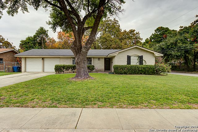 1st image of 303 Green Meadow Blvd