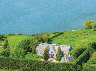 280 Deerfield Rd, Water Mill, NY 11976