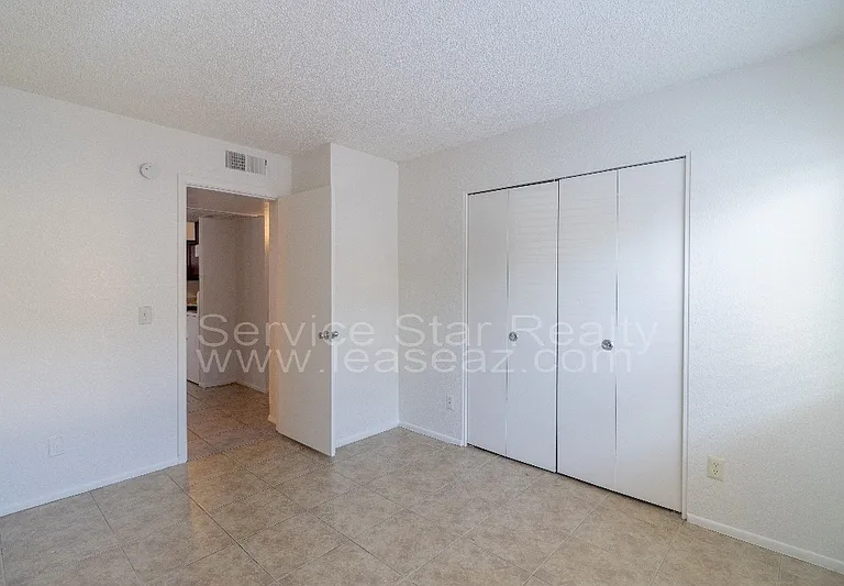 2807 E Le Marche Ave #103 — Photo 13