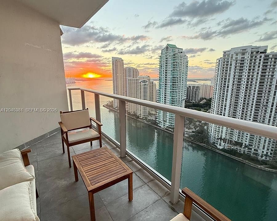 1st image of 300 S Biscayne Blvd #T-2806