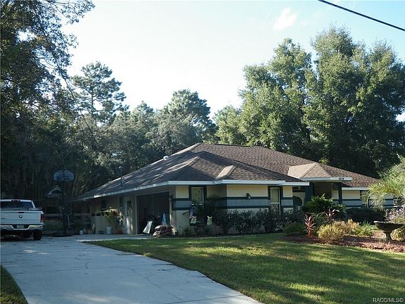 2nd image of 8039 N Golfview Dr
