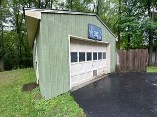 2 bed, 1.0 bath, 1024 sqft, $2,400 — Photo 3