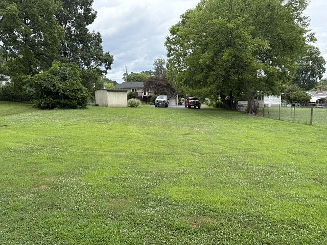 HUGE yard