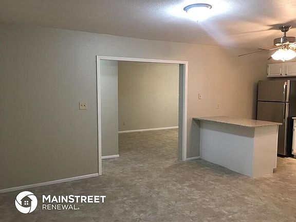 4th image of 11432 N 44th Ave