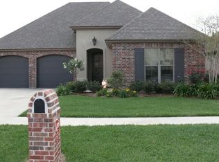 123 Gatesmere Ct, Lafayette, LA 70508