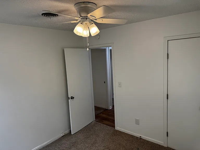 4718 S Fannin St — Photo 17