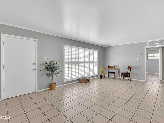 5th image of 7813 Edgemere Blvd