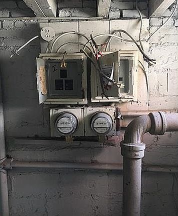3rd image of 1211 Manor Ave
