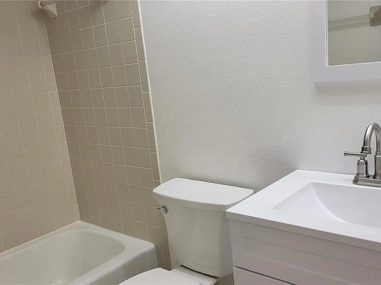 5368 Royal Palm Ave #5368 — Photo 12