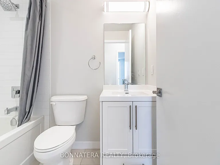 2081 Fairview St #803 — Photo 40