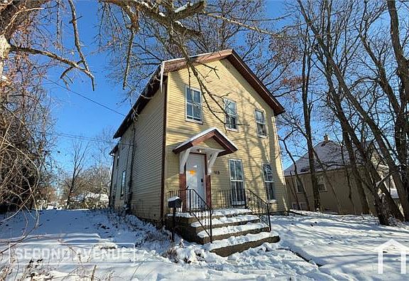 2nd image of 1115 Oneida Ave