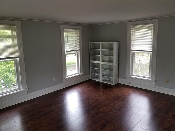5th image of 3615 Midland St
