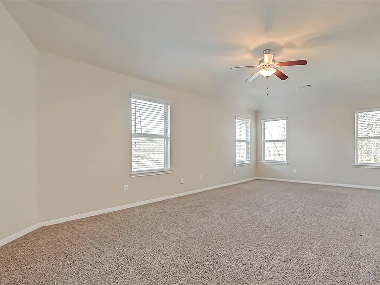 5340 Pointe Spring Xing — Photo 40