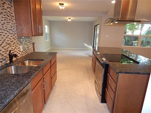 1st image of 2509 Towerwood Dr