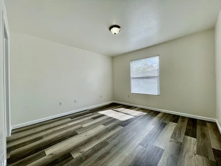555 E Silverado Ranch Blvd #1014 — Photo 9