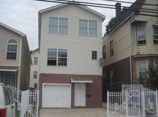 136 19th Ave, Irvington, NJ 07111