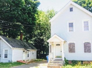 28-32 Alstrum St, Hamden, CT 06514