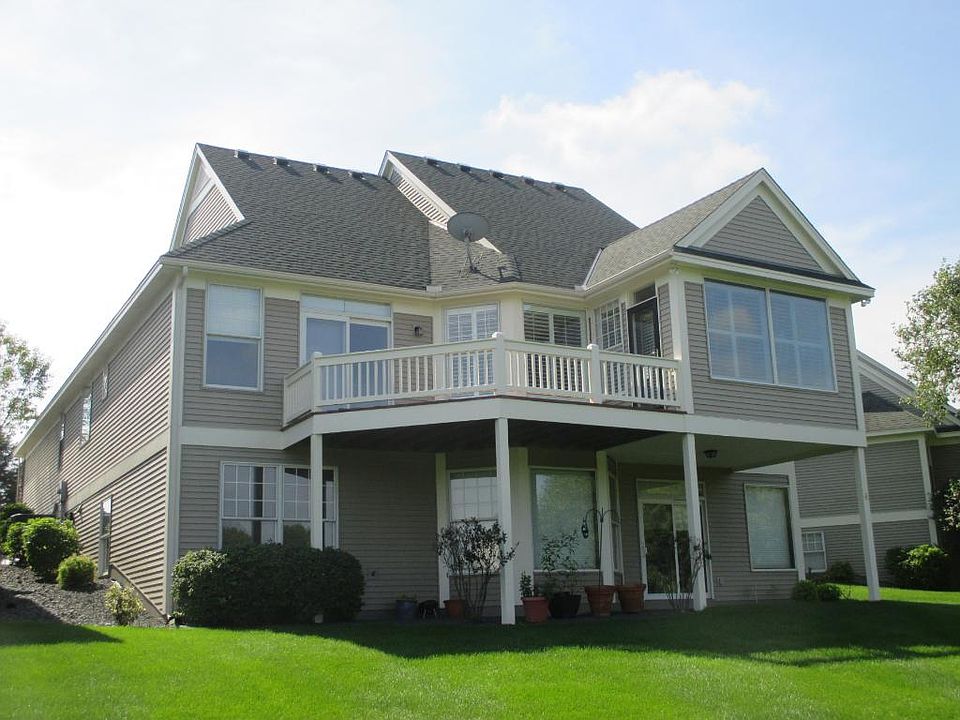1st image of 9960 Wellington Ln