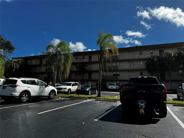 9300 SW 8th Street #401, Boca Raton, FL 33428