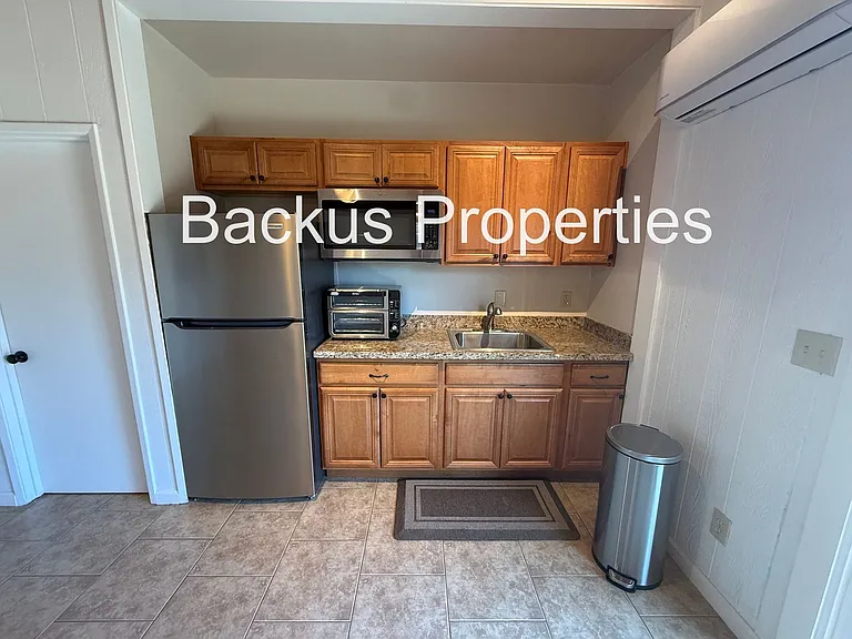 844 River Rd #A — Photo 5