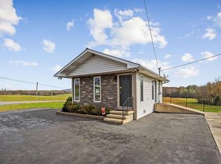 14133 Old Kentucky Rd, Walling, TN 38587