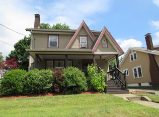 215 5th St NE, North Canton, OH 44720