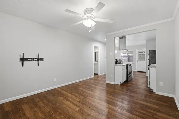 1403 Airline Dr #A — Photo 9