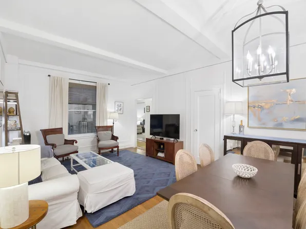 150 East 49th Street image 1 of 13