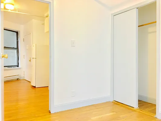 Rented by Keller Williams NYC | media 26