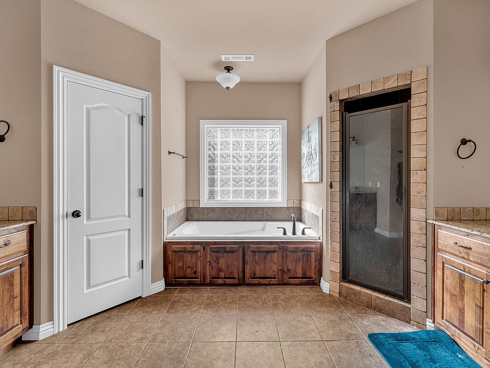 1st image of 2265 N Covington Park Blvd