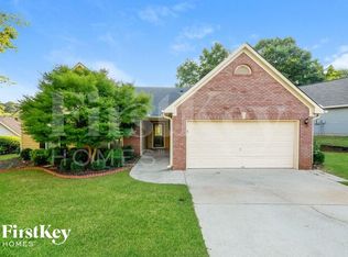 424 Laurel Springs Ct, Lawrenceville, GA 30044