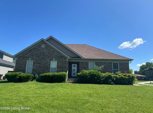 5401 Hepatica Ct, Louisville, KY 40258