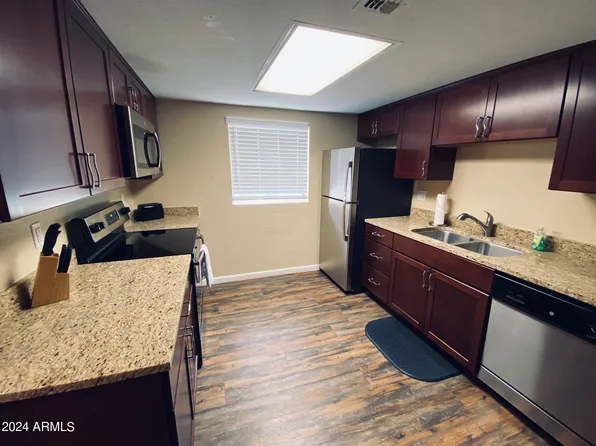 140 E CORTEZ Drive #B201, Sedona, AZ 86351