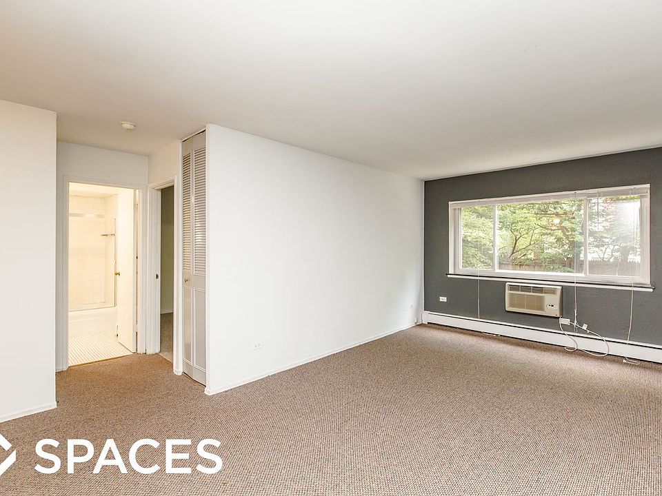 1st image of 736 W Buena Ave APT 207