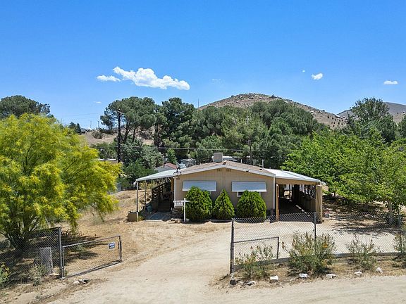 3rd image of 5556 Isabel Dr