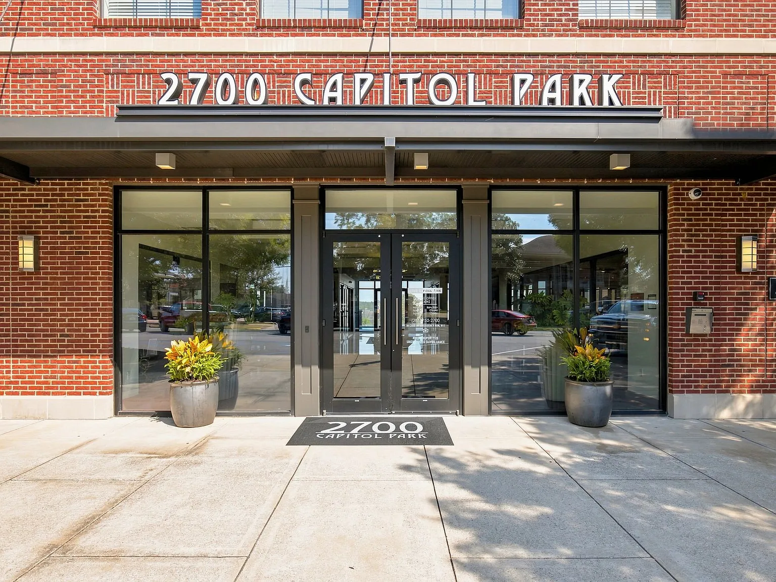 2700 Capitol Park — Photo 2