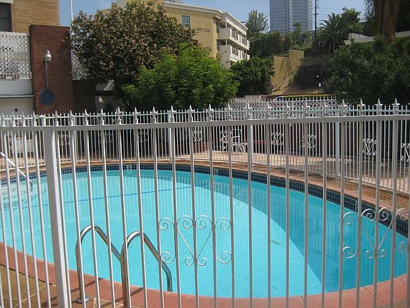 2nd image of 10341 Bellwood Ave APT 1