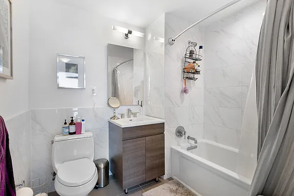 Rented by Oxford Property Group | media 24