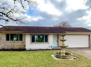 509 W 9th St, Freeport, TX 77541